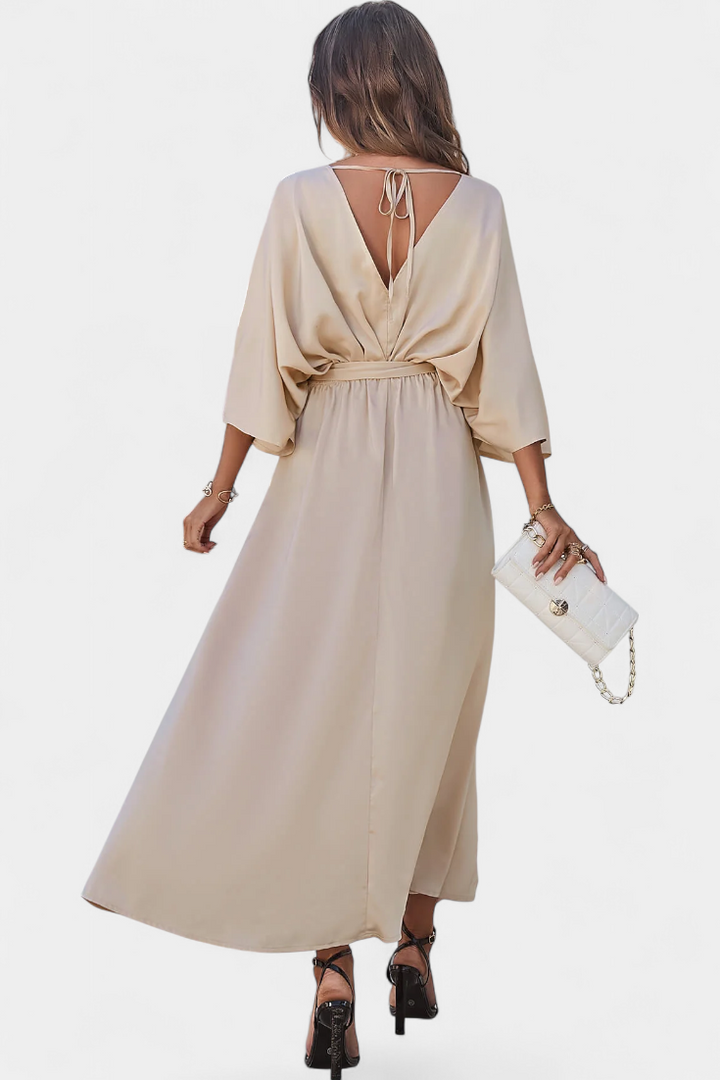 Robe Élégante Milly avec Nœud et Fente