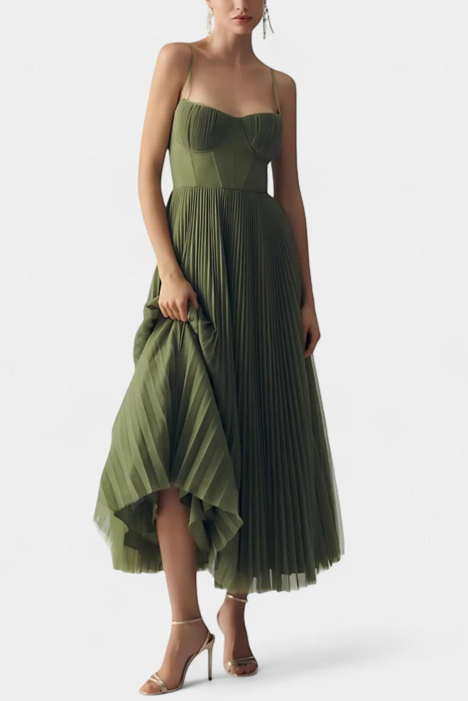 Ottilie Robe en Chiffon Plissé avec Corset Sculpté et Décolleté en Coeur